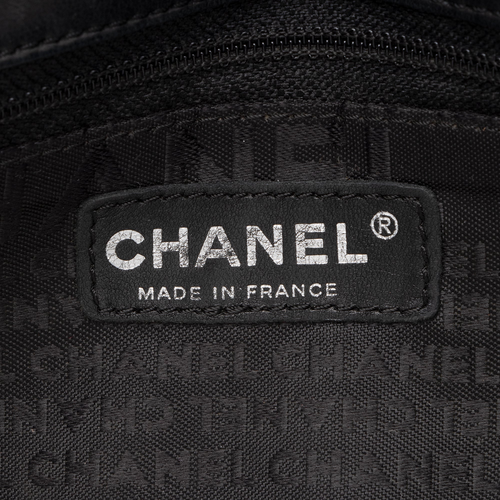 Chanel Calfskin Oversized Quilted CC Small Flap Bag (SHF-FRyV1T)