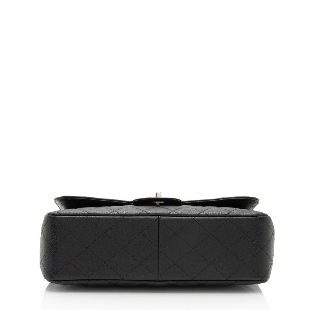 Chanel Caviar Leather Classic Jumbo Single Flap Bag (SHF-TAC3Im)