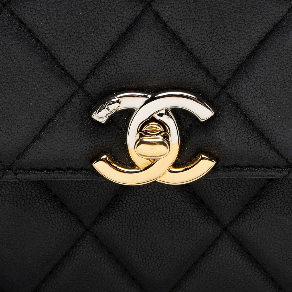 Chanel Caviar Leather Classic Trendy Pouch