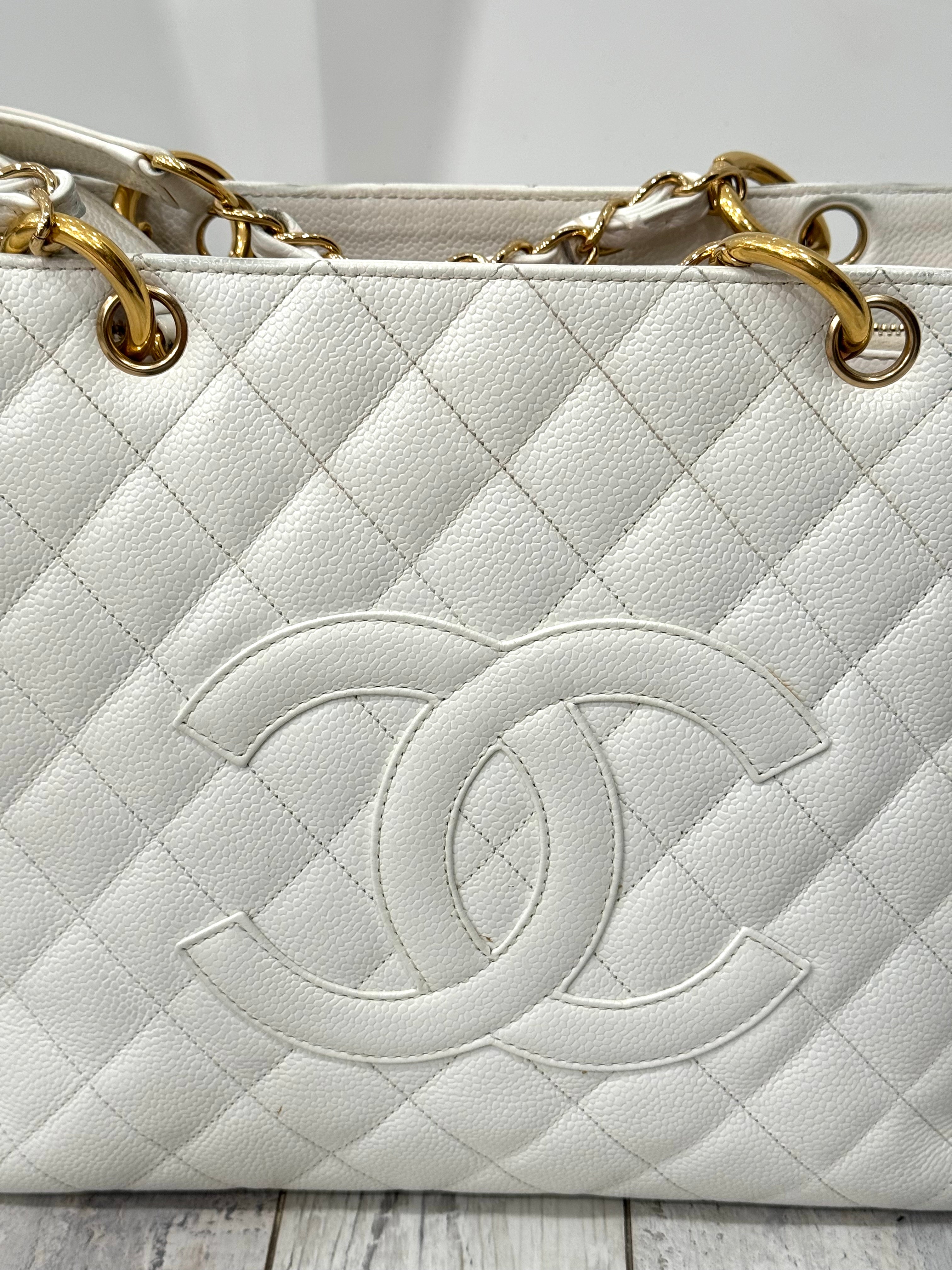 CHANEL CAVIAR QUILTED GRAND SHOPPING GST TOTE BAG