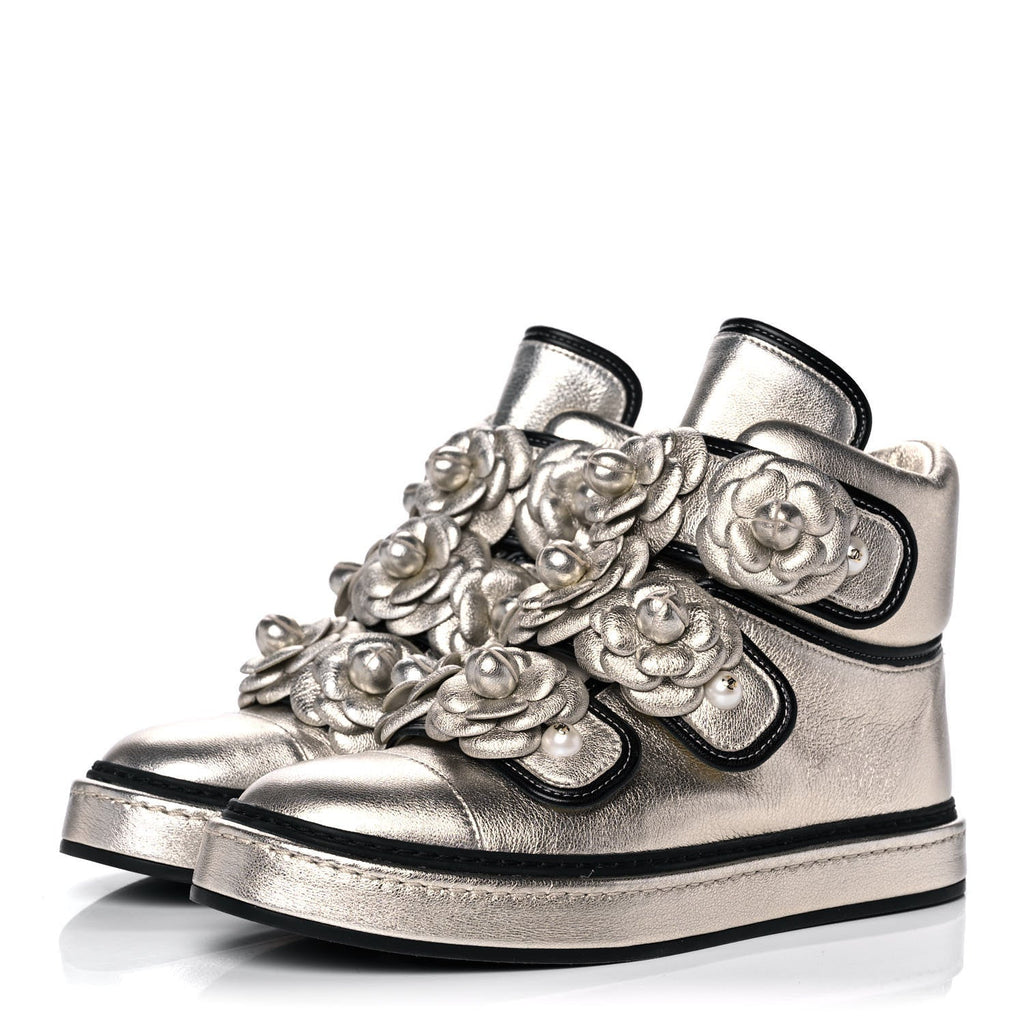 CHANEL CC CAMELLIA METALLIC CHAMPAGNE LAMBSKIN SNEAKERS