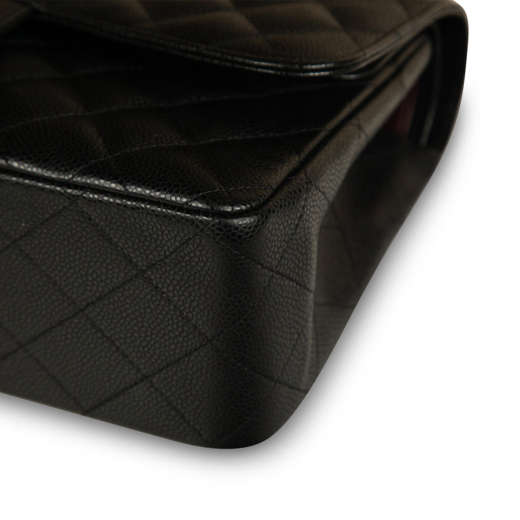 Chanel Classic Flap Bag - Jumbo - Caviar