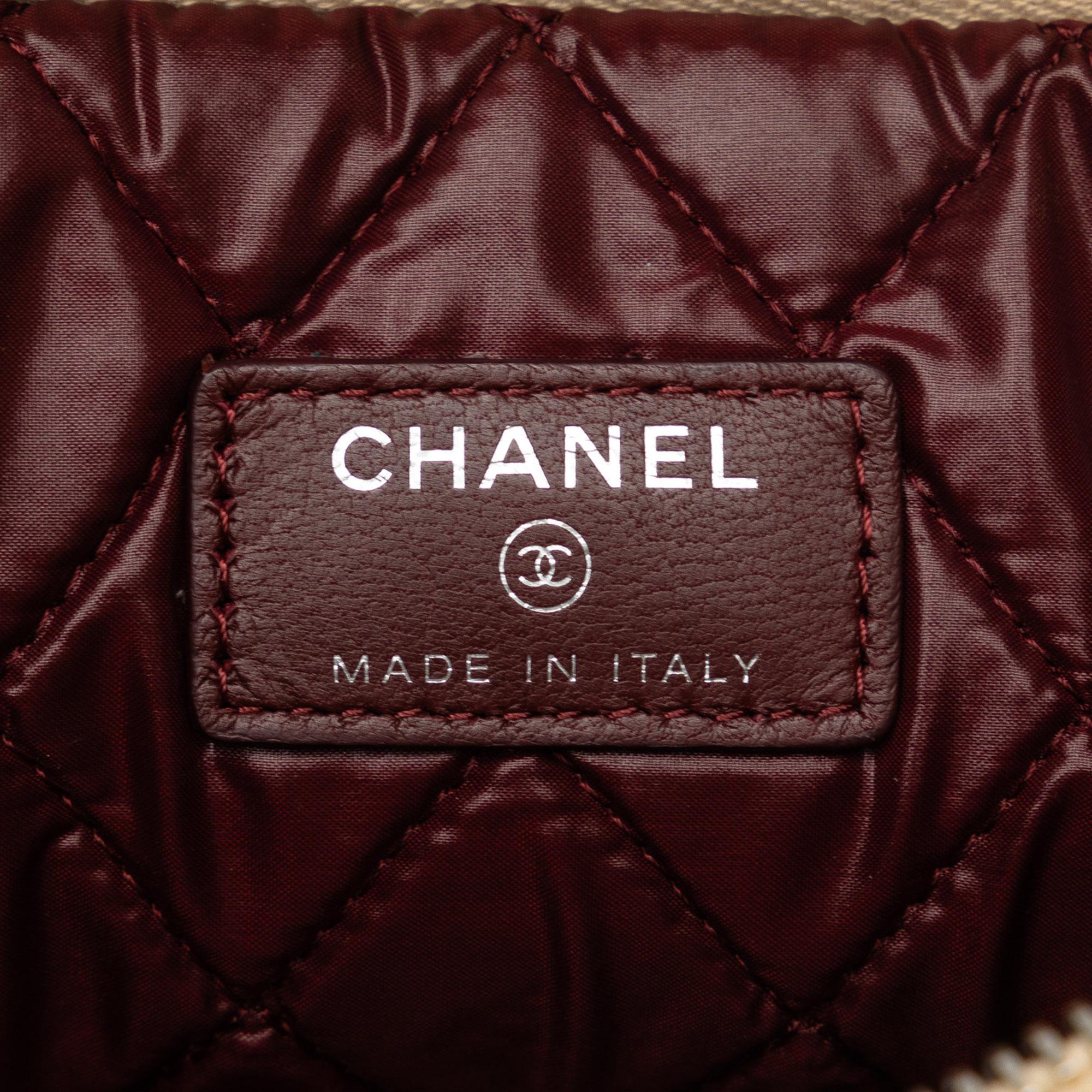 Chanel Colorblock Patchwork O Case Clutch (SHG-kDtgpS)