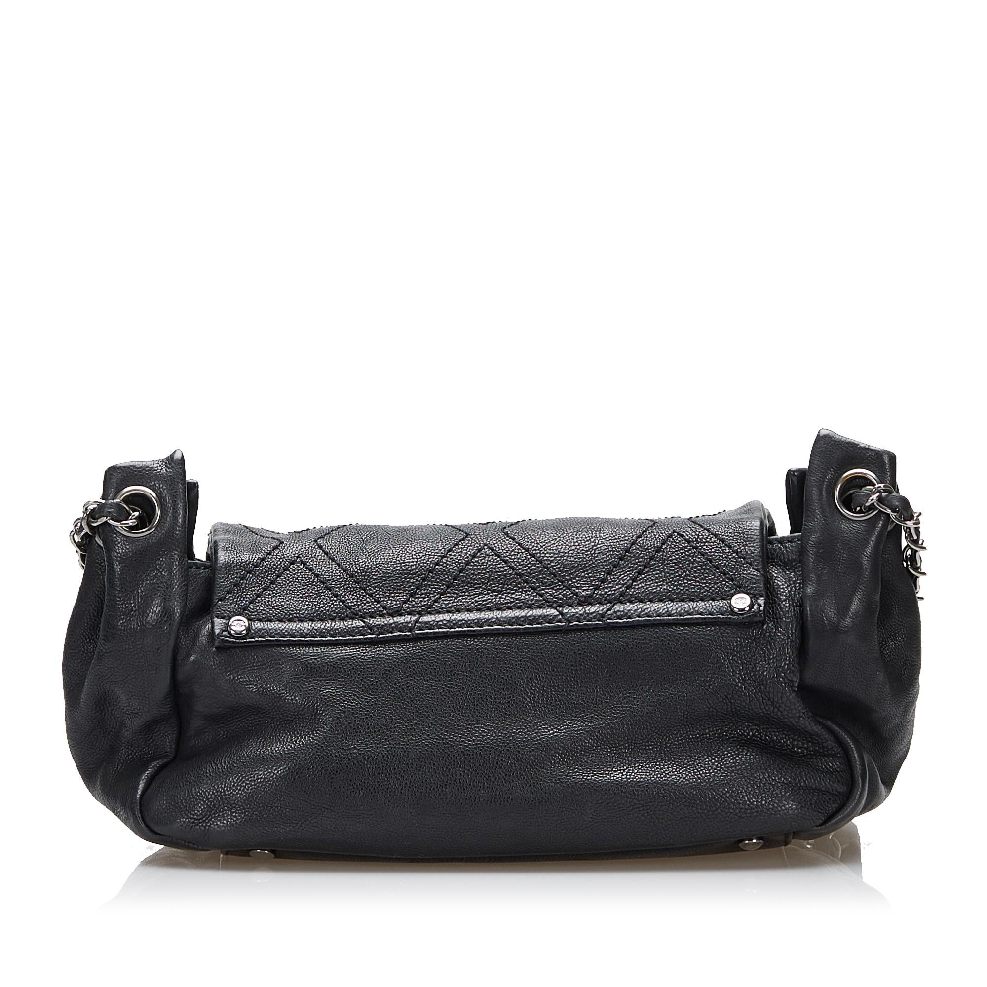 Chanel Diamond Stitch Accordion Flap (SHG-B6Y3QK)