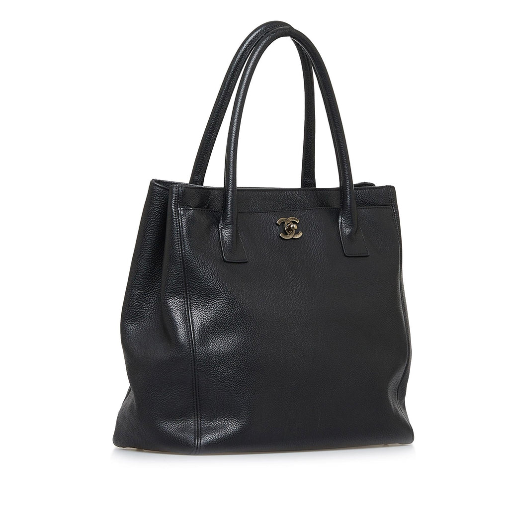 Chanel Executive Cerf (SHG-xsRSf4)