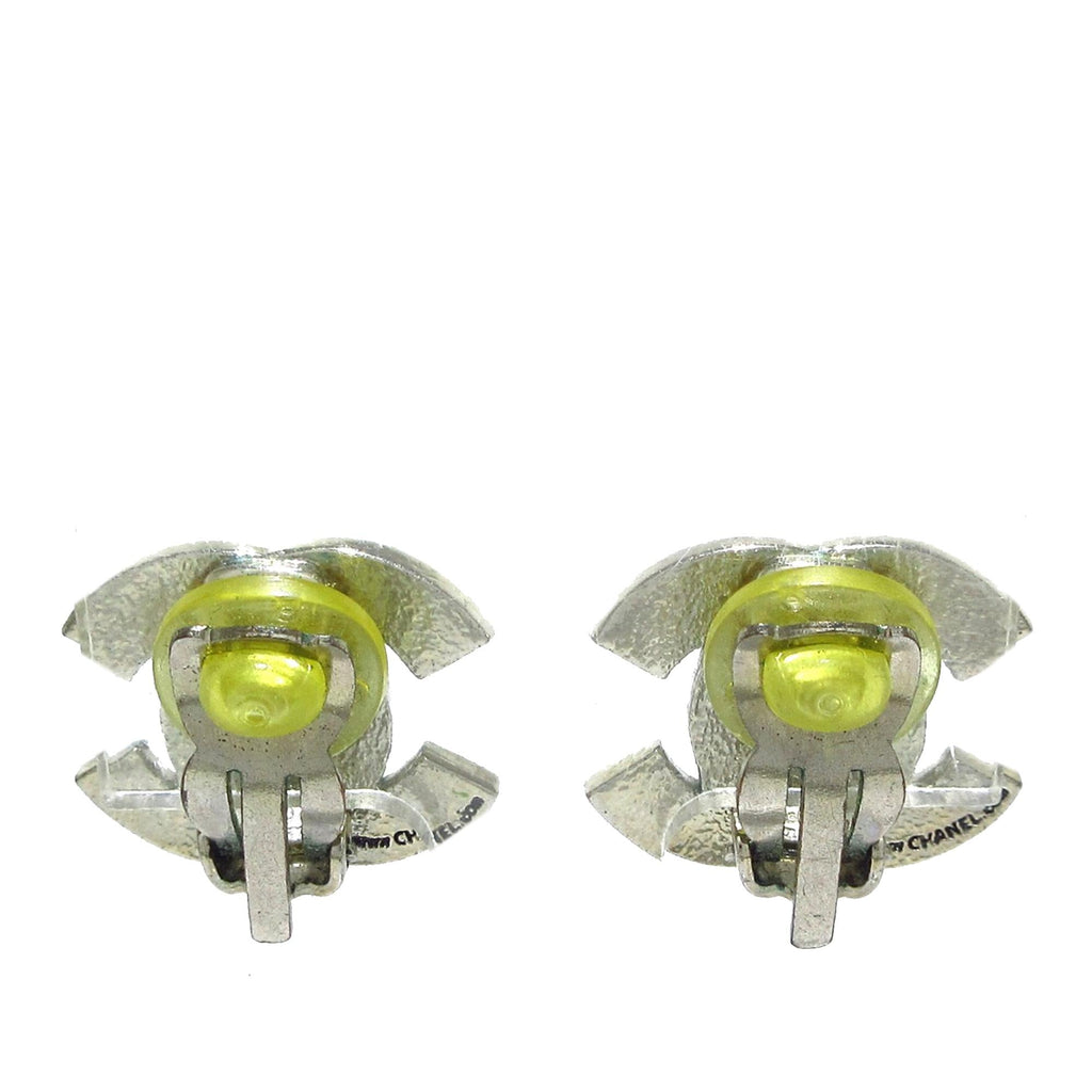 Chanel International Flags Clip On Earrings (SHG-BX7fJa)