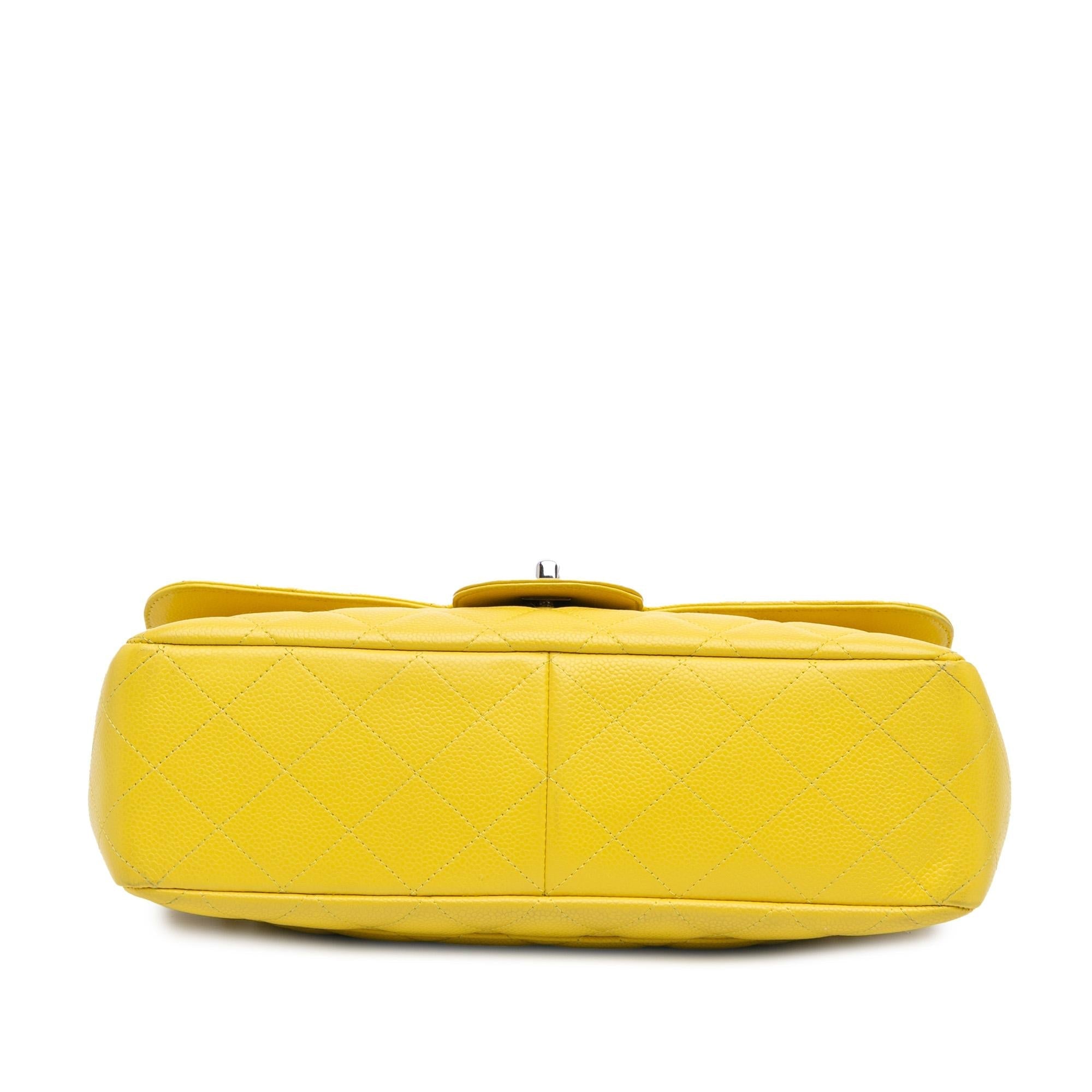 Chanel Jumbo Classic Caviar Single Flap