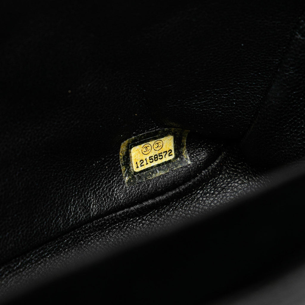Chanel Jumbo Classic Caviar Single Flap