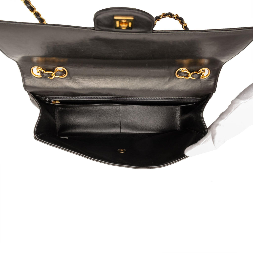Chanel Jumbo Classic Lambskin Single Flap