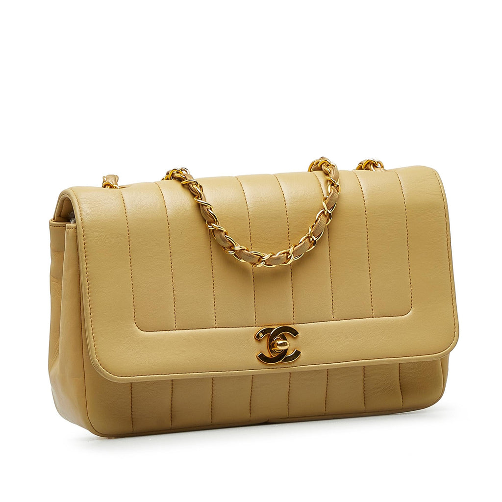 Chanel Lambskin Vertical Border Flap (SHG-oryF3k)