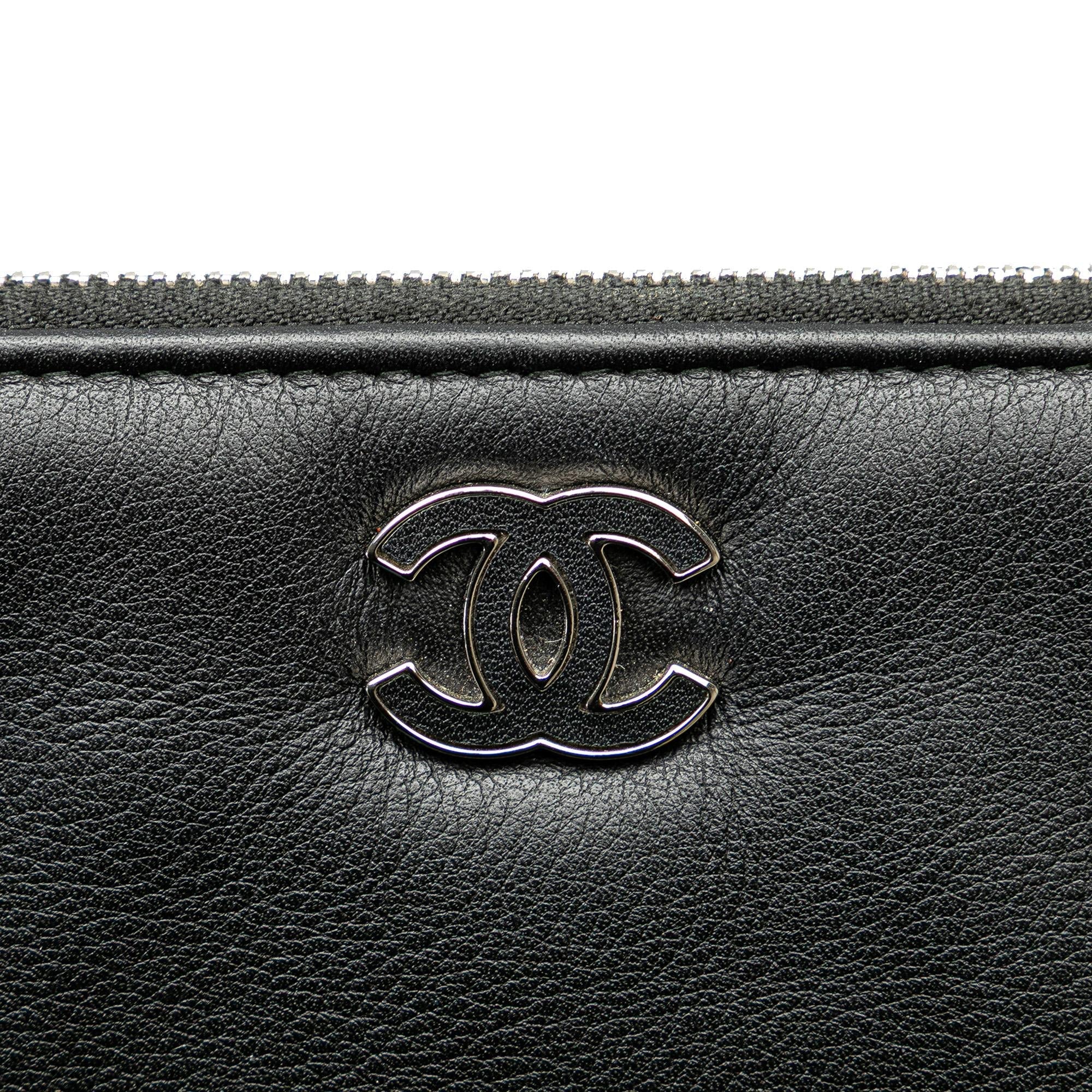 Chanel Large Diagonal Chevron Calfskin Tassel O Case Clutch