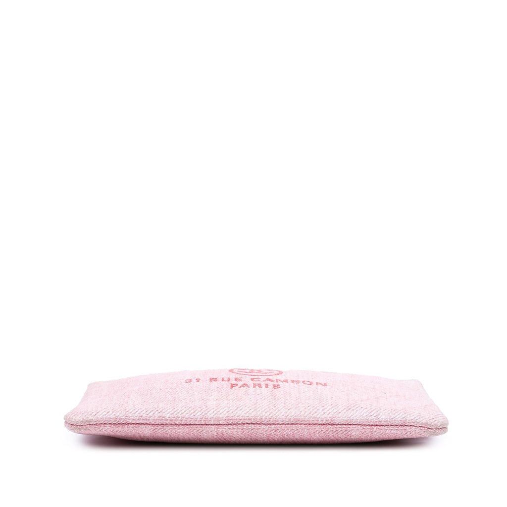 Chanel Large Raffia Deauville O Case Clutch
