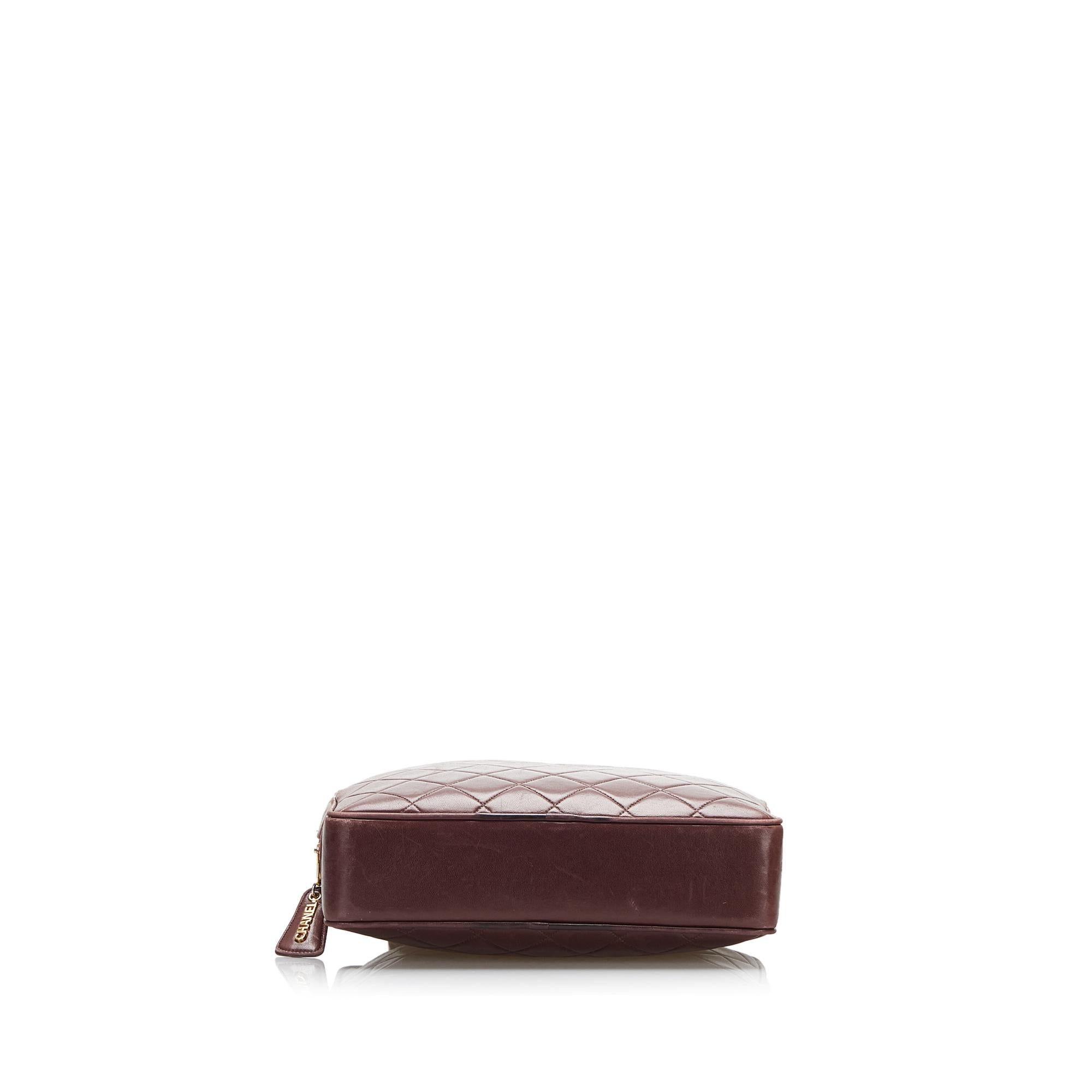 Chanel Matelasse Shoulder Bag (SHG-qzEdGh)