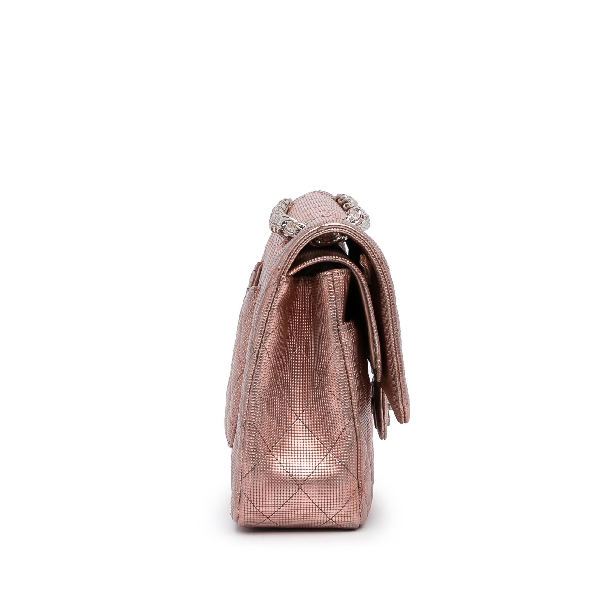 Chanel Medium Classic Pixel Effect Double Flap (SHG-0YL6Yz)