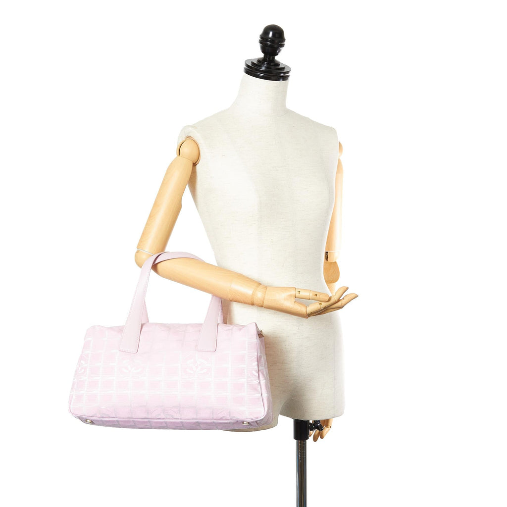 Chanel New Travel Line Nylon Handbag (SHG-26625)