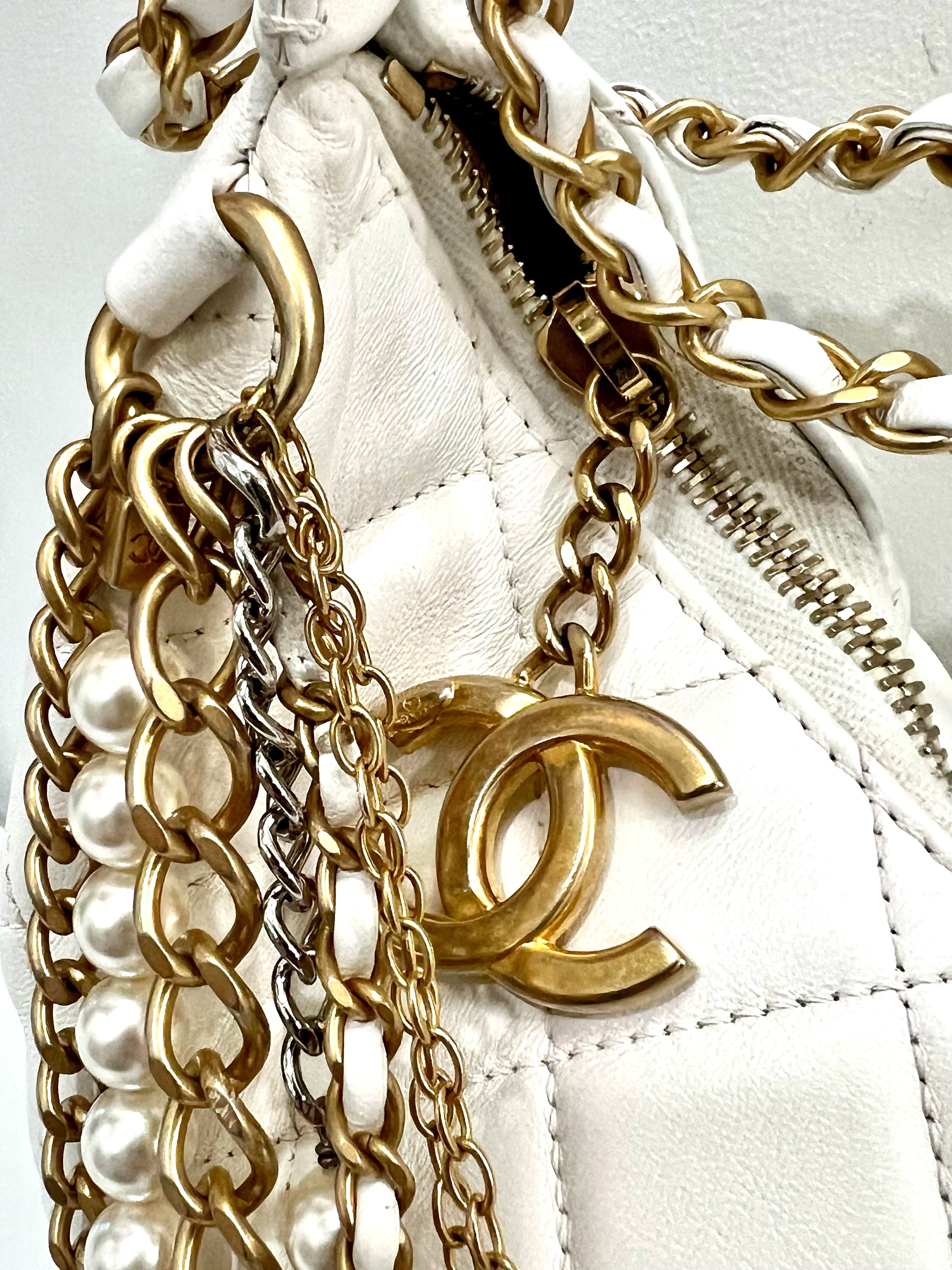CHANEL PARIS NY ALL ABOUT CHAINS NAPPA LEATHER HOBO BAG