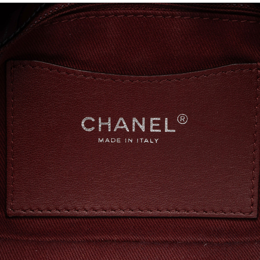Chanel Patent Leather Just Mademoiselle Bowler Bag (SHF-HYGAdd)