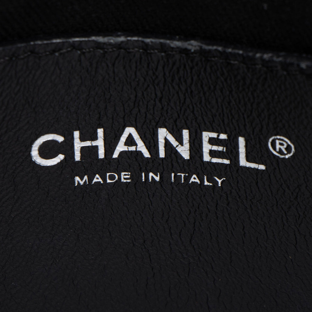 Chanel Patent Leather Just Mademoiselle Large Bowler Bag (SHF-ELuN7V)