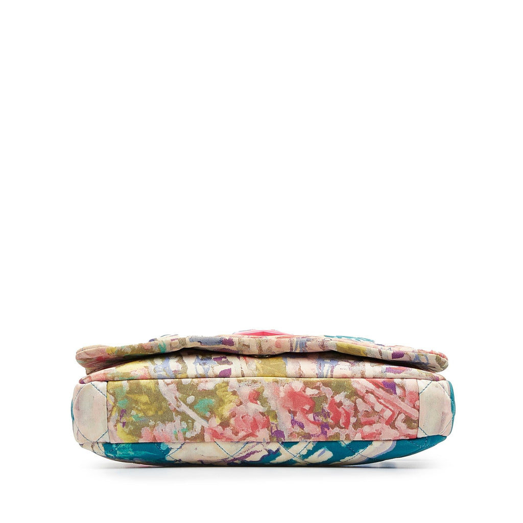 Chanel Printed Canvas Watercolor Pochette Flap (SHG-LineIE)