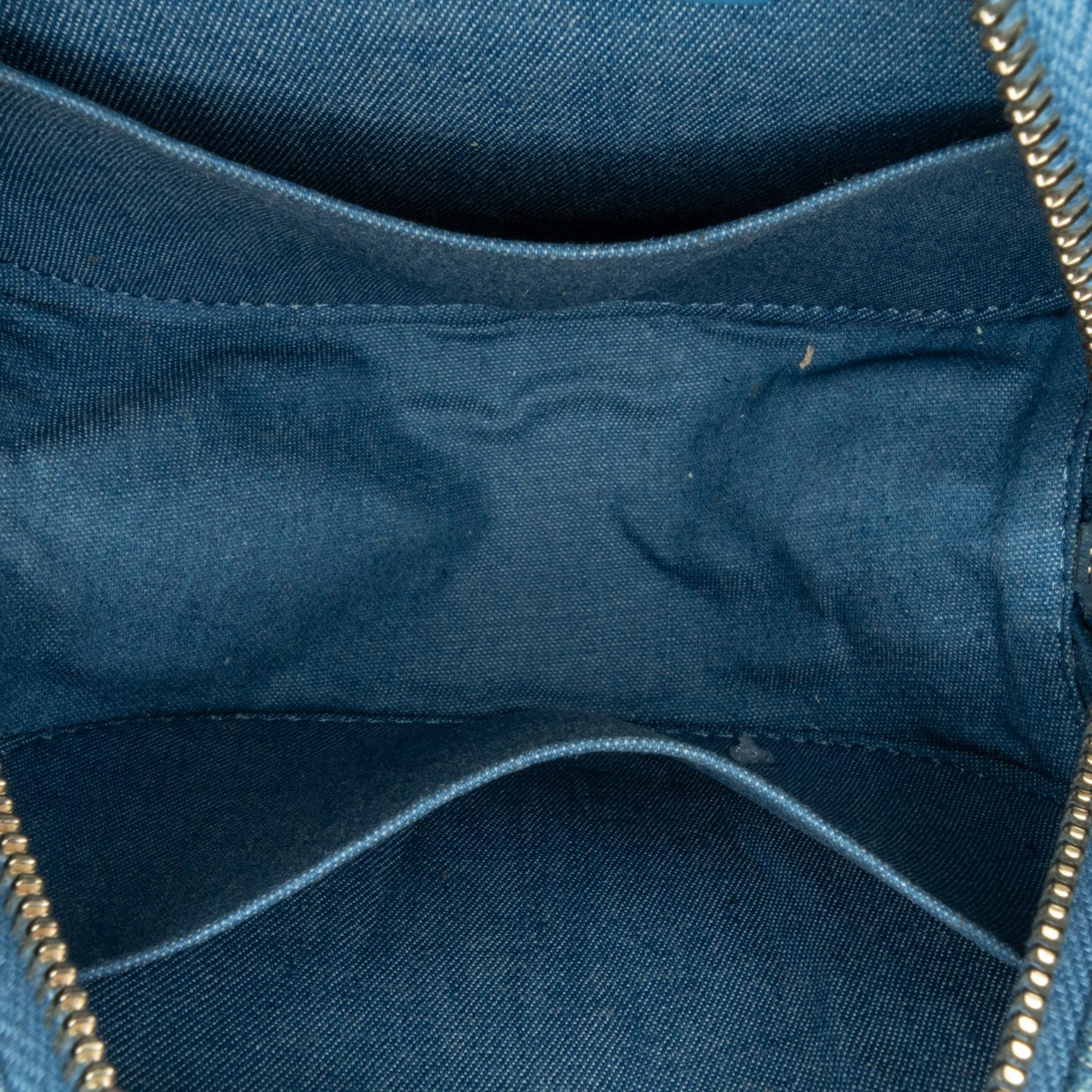 Chanel Quilted Denim Pearl Crush Round Clutch with Chain (SHG-Lc62qo)