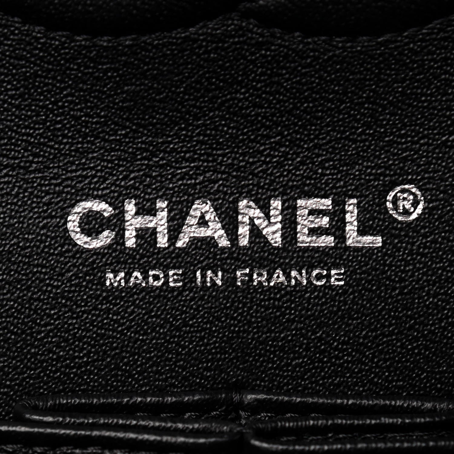 CHANEL QUILTED PATENT BI-COLOR MEDIUM CLASSIC DOUBLE FLAP BAG