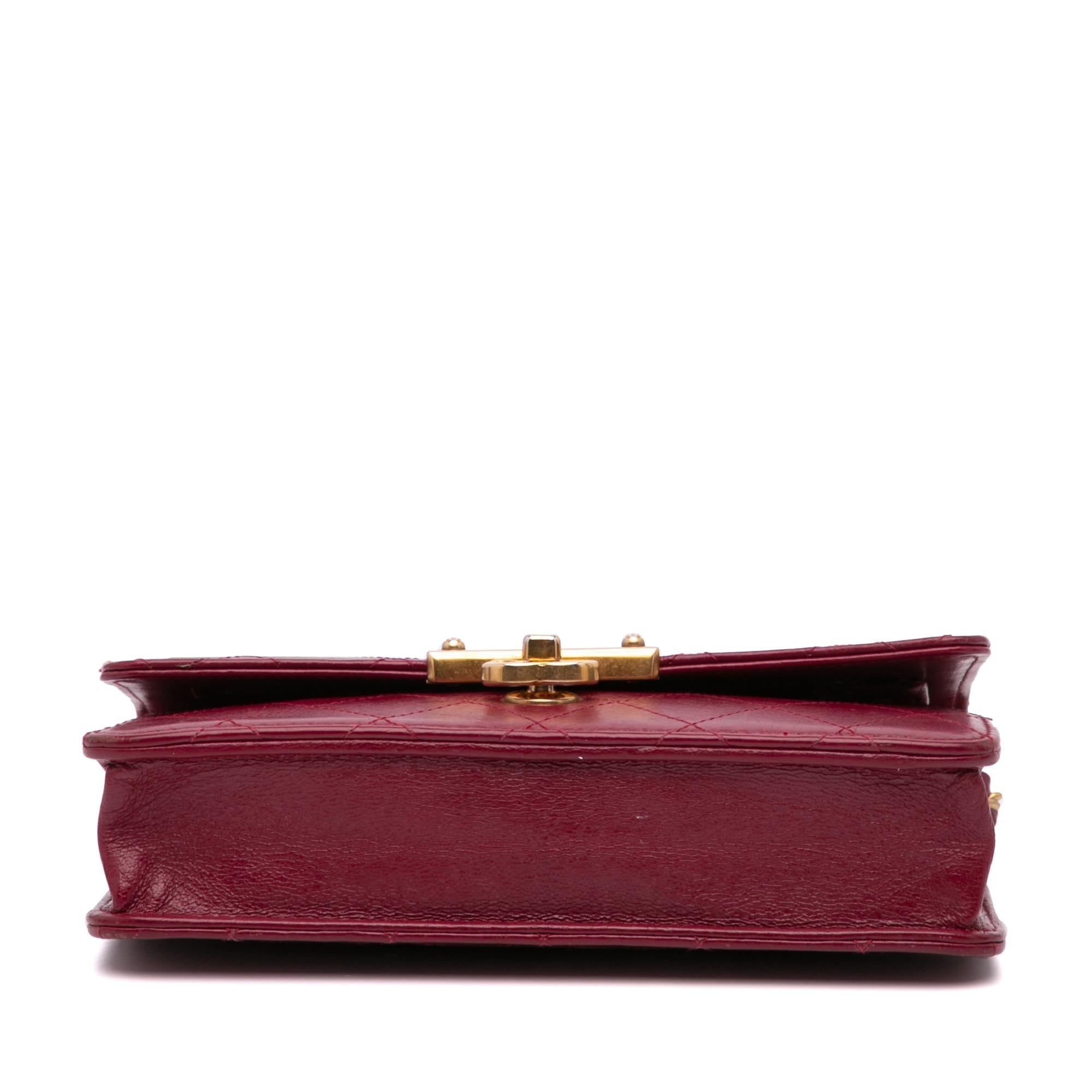 Chanel Stitched Goatskin Golden CC Wallet On Chain