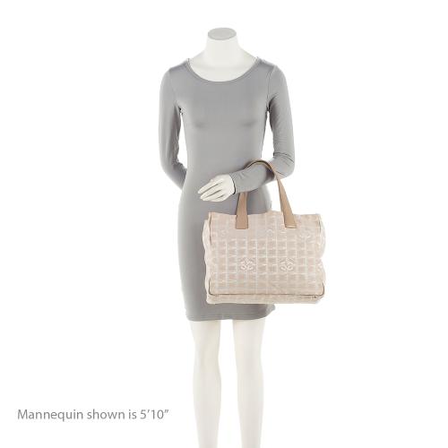 Chanel Vintage Nylon Travel Ligne Large Tote (SHF-ldfHFC)