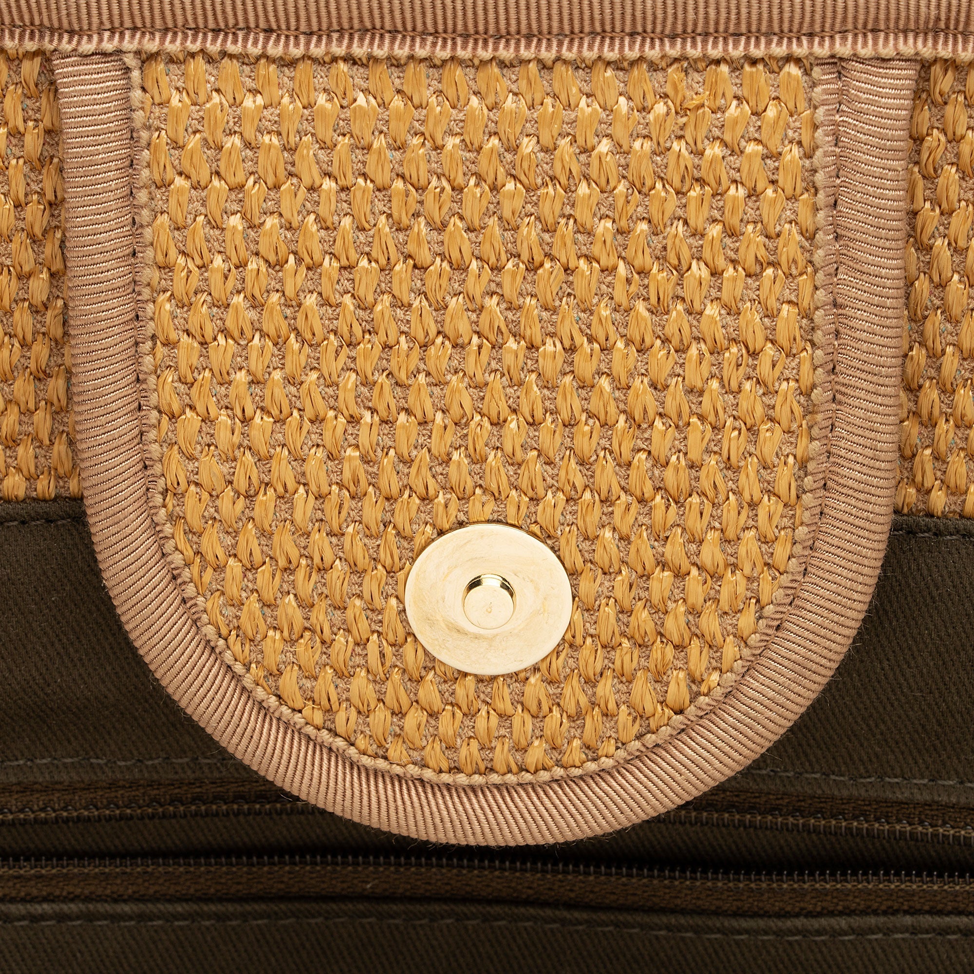 Chanel Woven Straw Deauville Medium Tote (SHF-ZWTbfx)