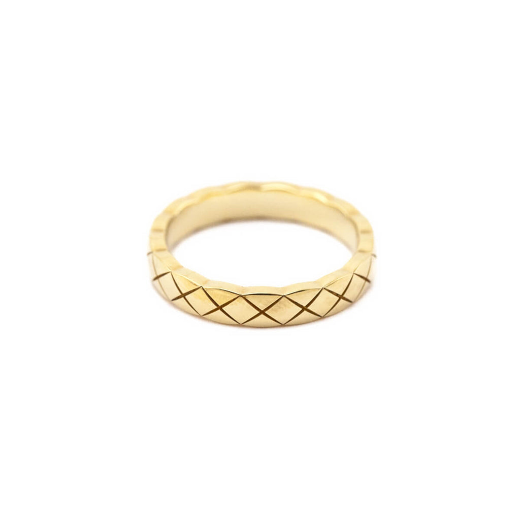 Chanel 18K Yellow Gold Mini Coco Crush Ring Size 4