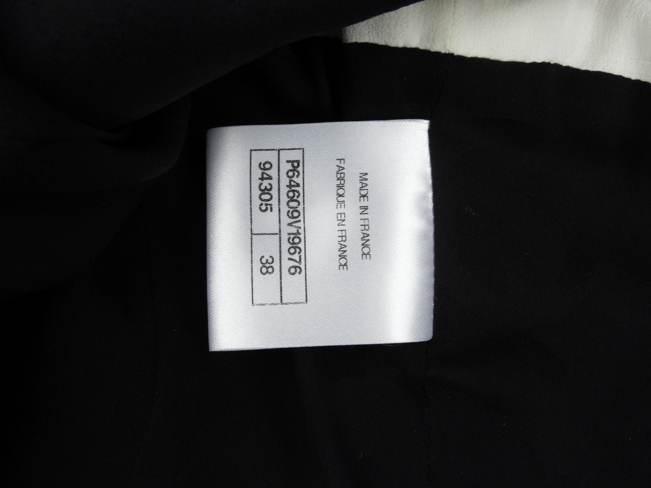 Chanel 20A Black, Cream and Gold Wool Tweed Double Breasted Jacket and Skirt Suit Set - FR38