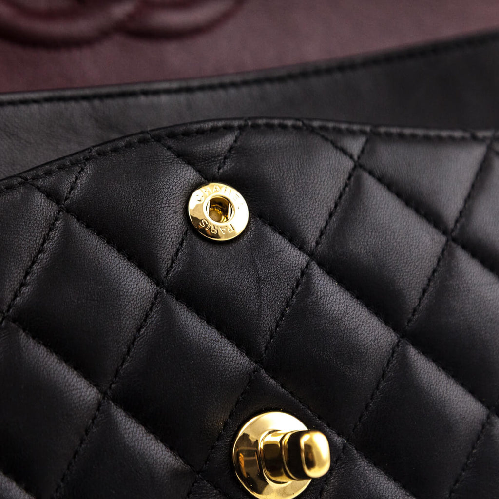 Chanel Black Lambskin Quilted Classic Medium Double Flap