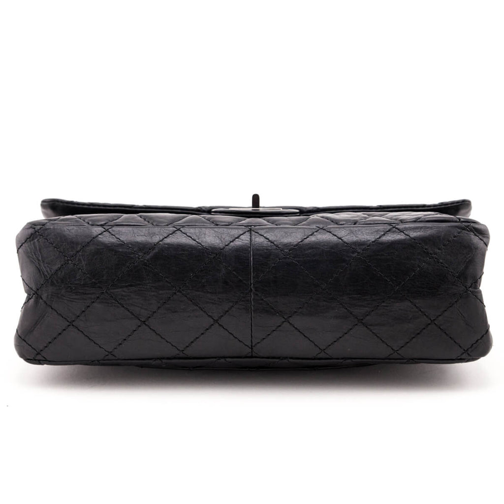 Chanel Black Quilted Aged Calfskin 2.55 Reissue 226 Flap Bag