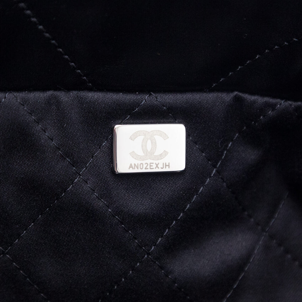 Chanel Black Shiny Calfskin Quilted Small Chanel 22 Bag