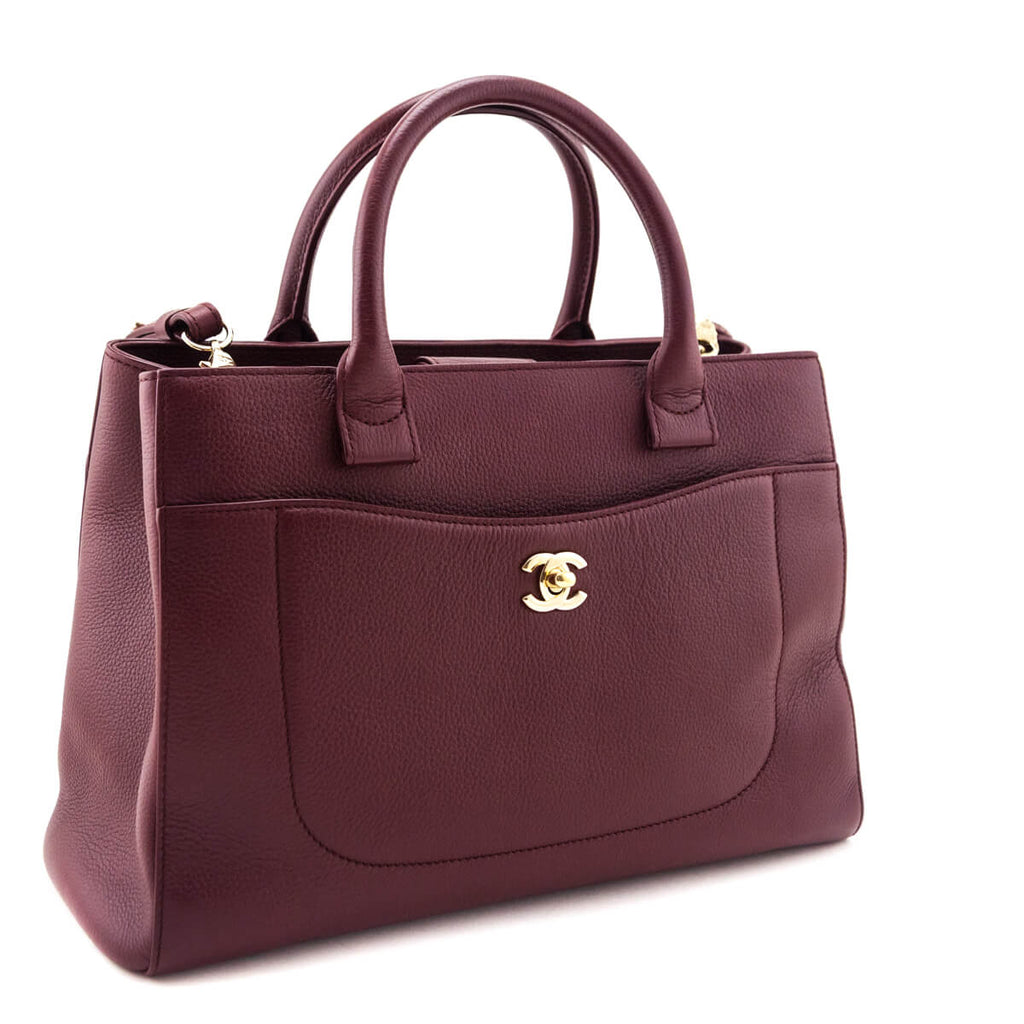 Chanel Burgundy Grained Calfskin Small Neo Executive Shopper Tote