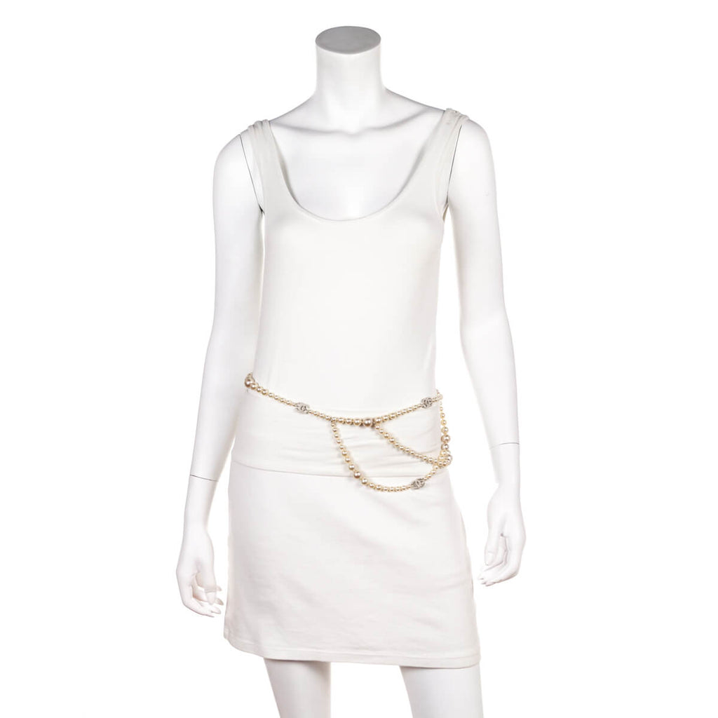Chanel Faux Pearl CC Waist Belt