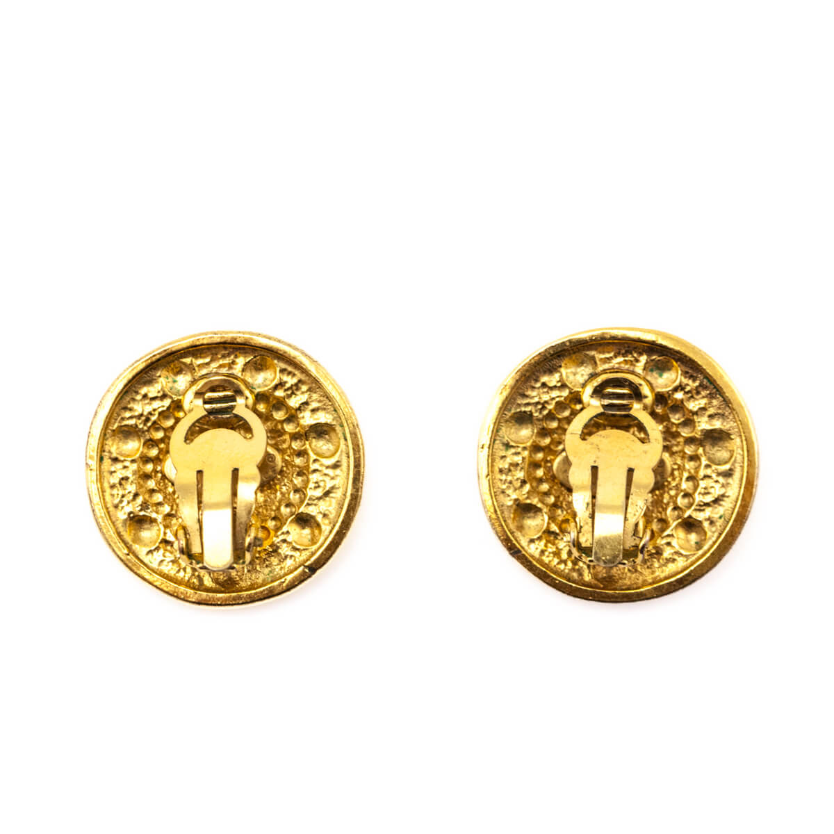 Chanel Gold Vintage CC Clip On Earrings