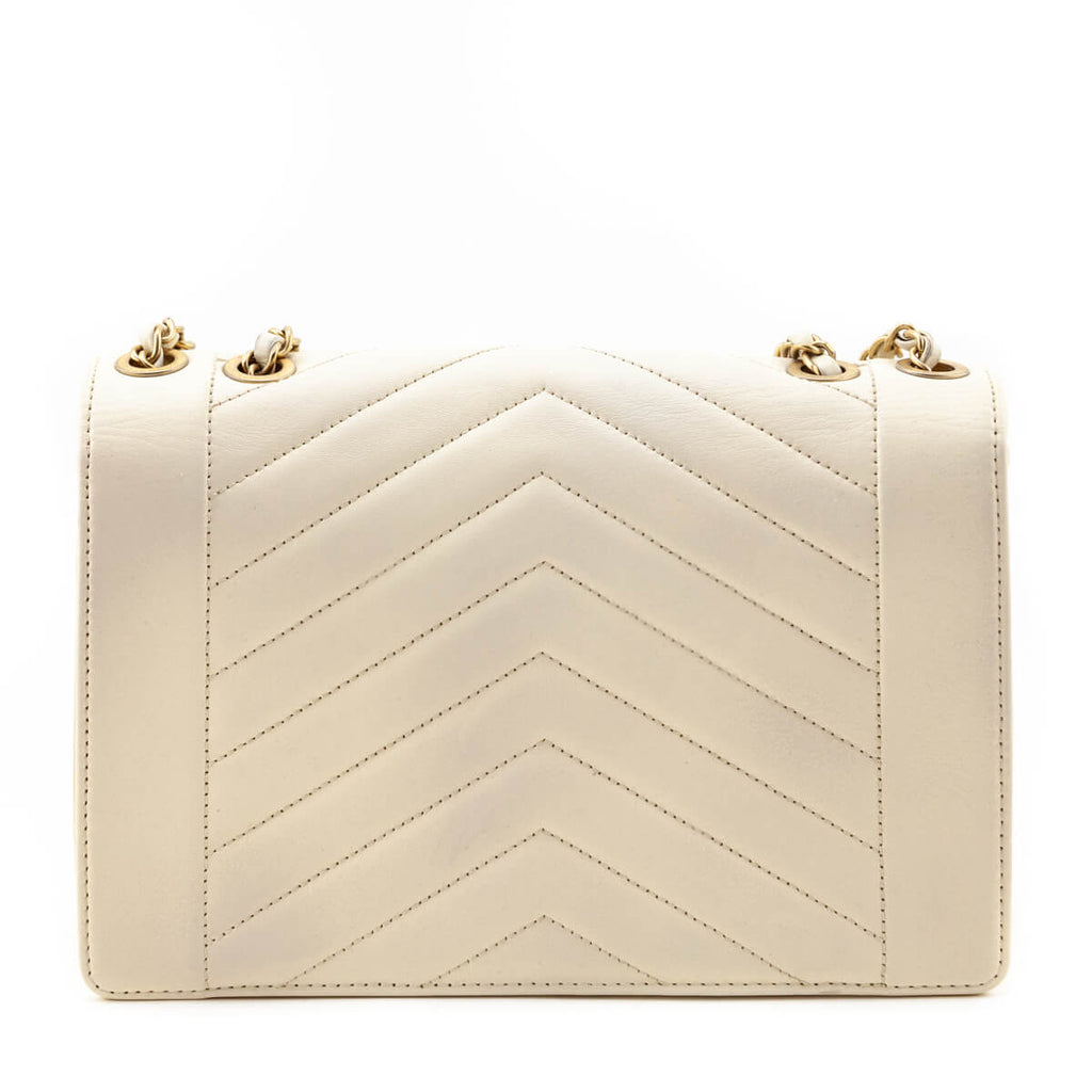 Chanel Ivory Lambskin Reversed Chevron Quilted Flap Bag