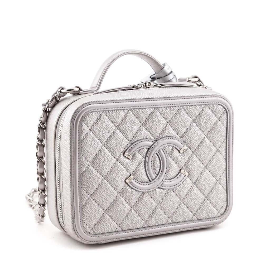 Chanel Metallic Silver Caviar Quilted Medium CC Filigree Vanity Case