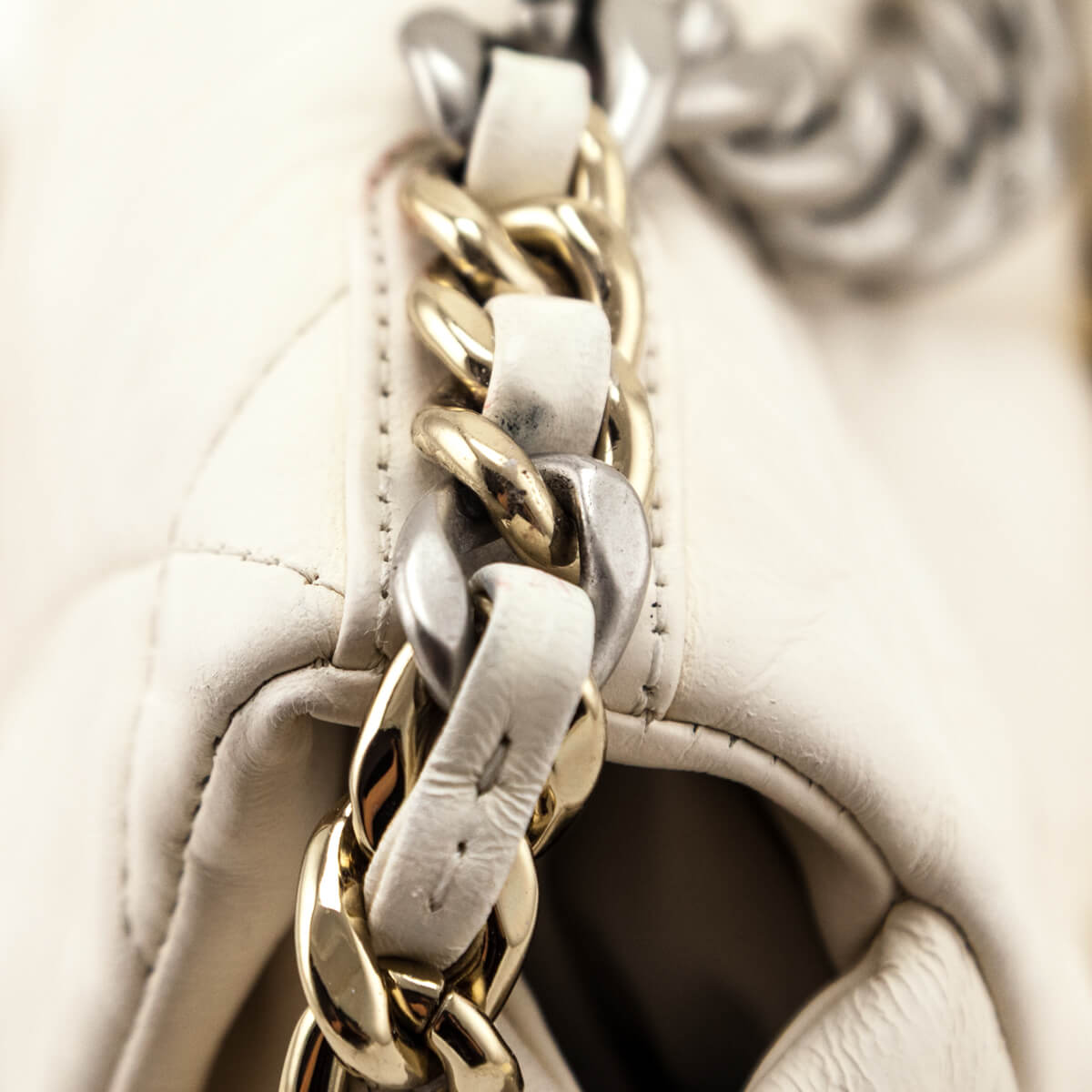 Chanel White Crumpled Calfskin Quilted Medium Chanel 19