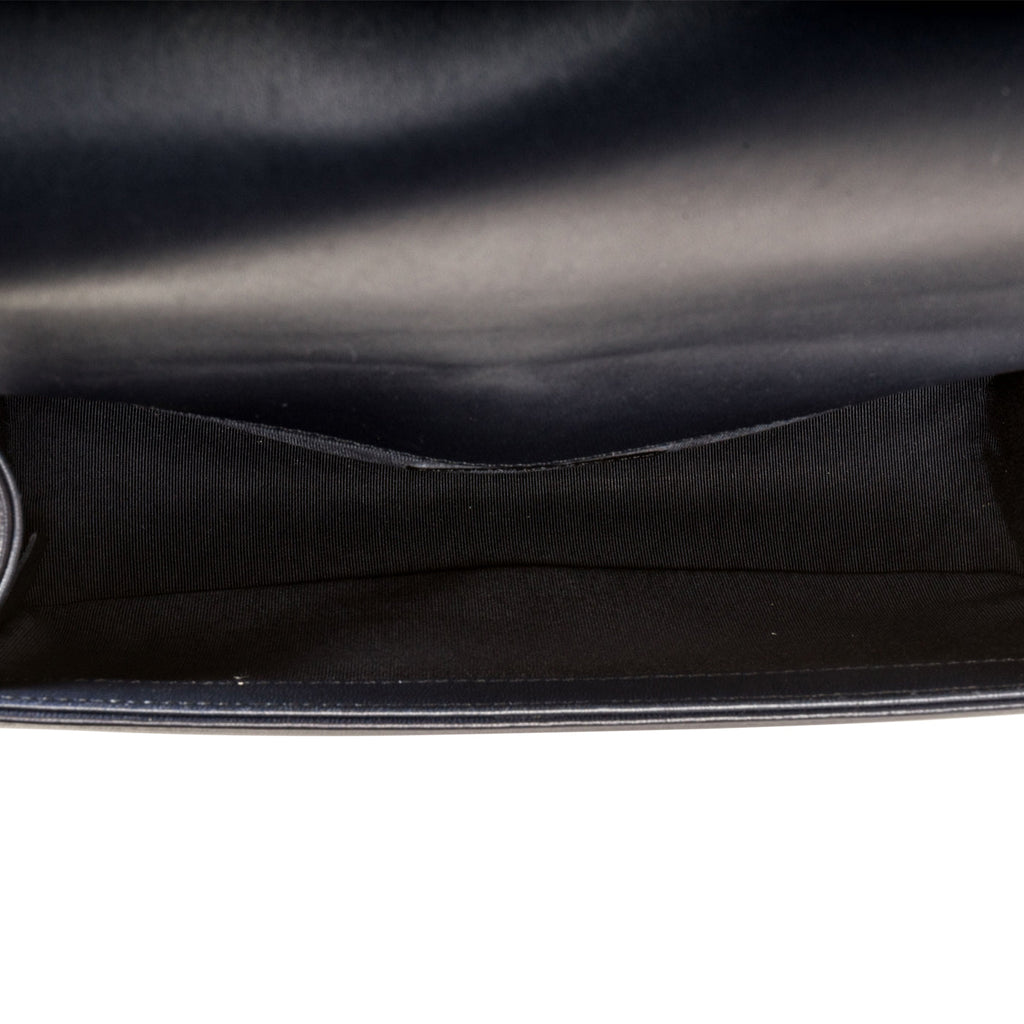 Chanel Boy Bag - Medium - Lambskin
