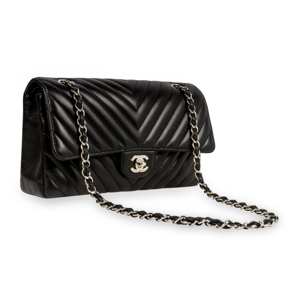 Chanel Classic Flap Bag - Medium - Chevron
