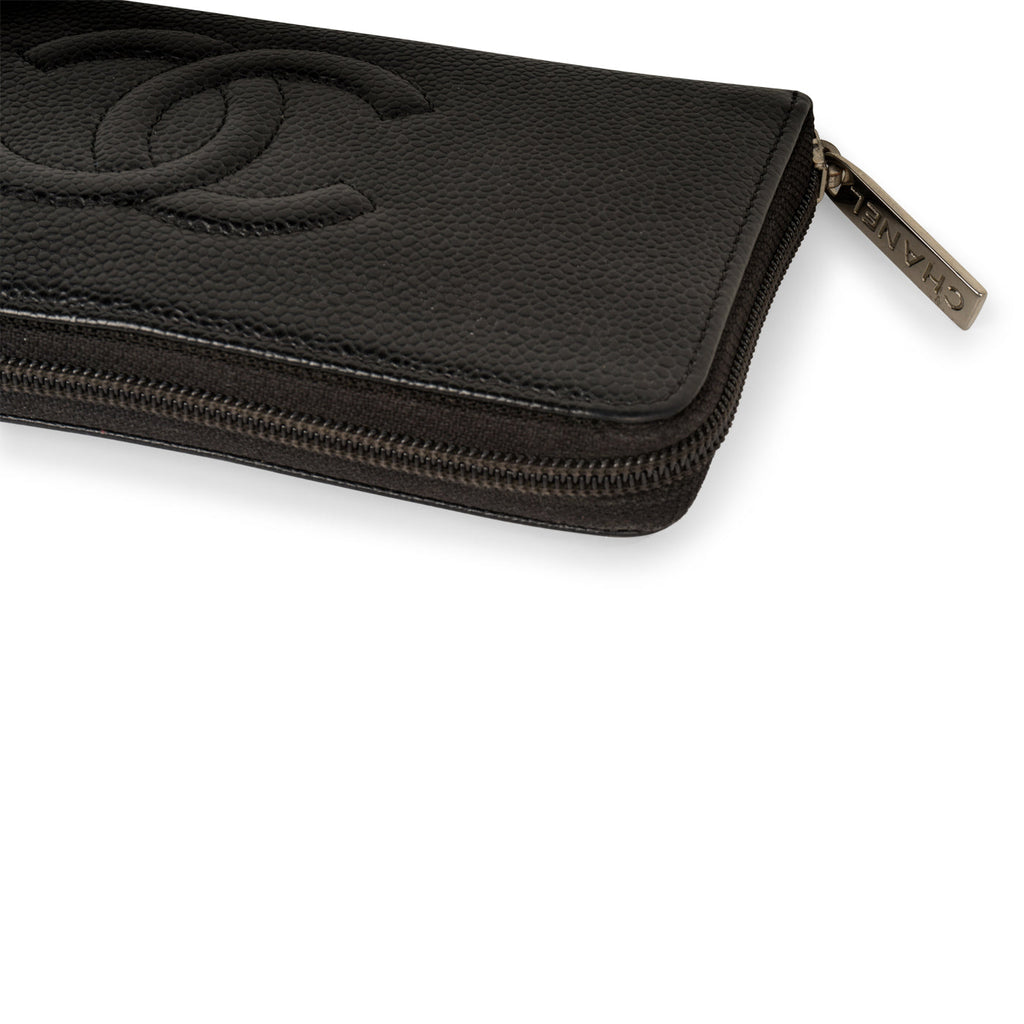 Chanel CC Caviar Wallet