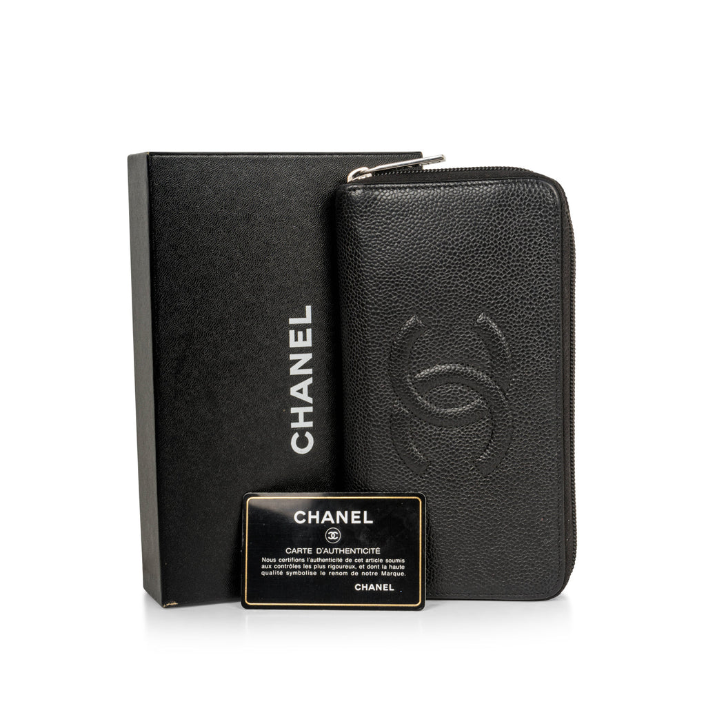 Chanel CC Caviar Wallet