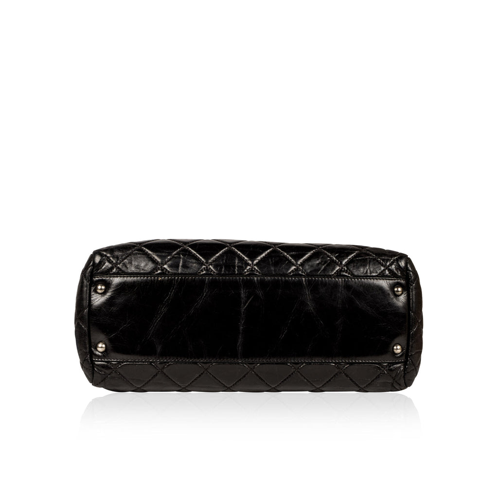 Chanel Distressed Leather Shoulder Bag