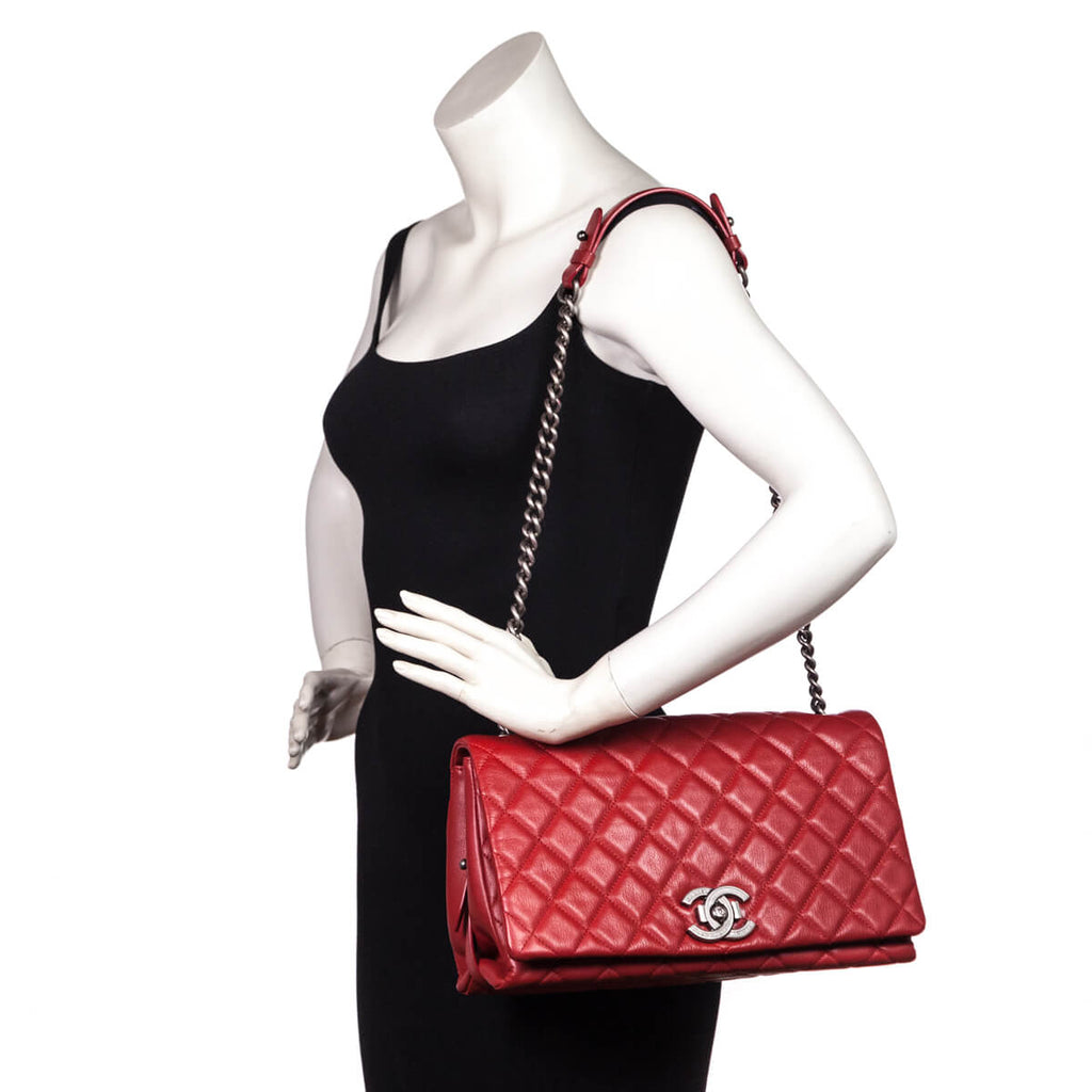 Chanel Red Quilted Goatskin Large City Rock Flap Bag