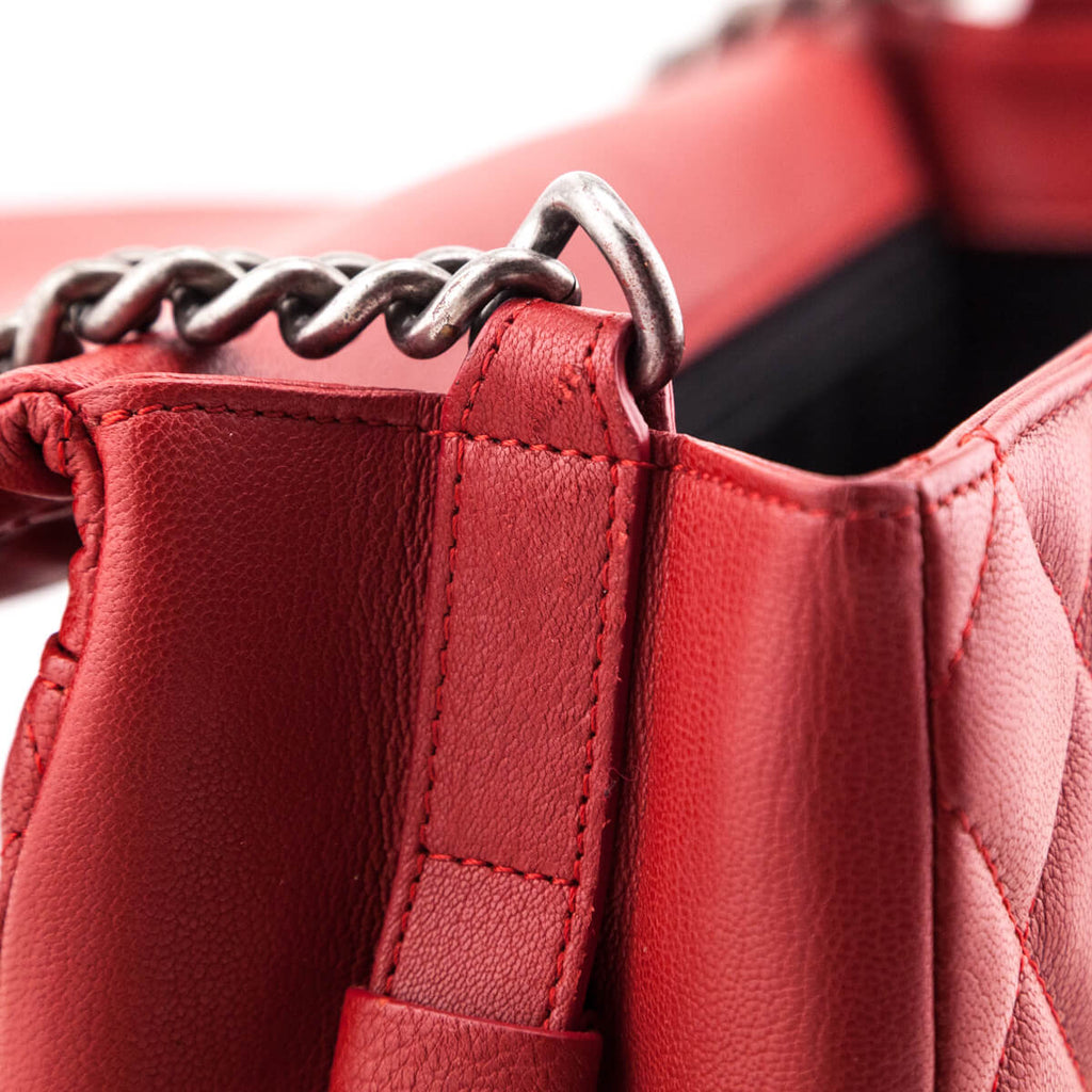 Chanel Red Quilted Goatskin Large City Rock Flap Bag