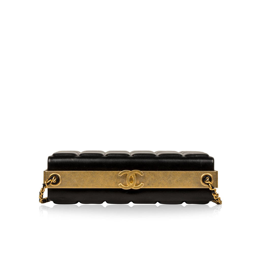 Chanel SS17 Runway Clutch on Chain