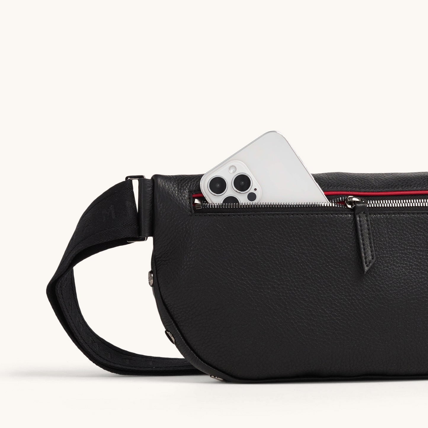 Charles Crossbody | Black/Gunmetal | Lrg