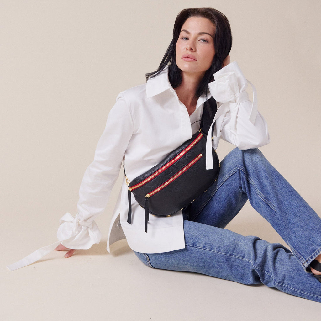 Charles Crossbody | Black/Brushed Gold Red Zip | Lrg