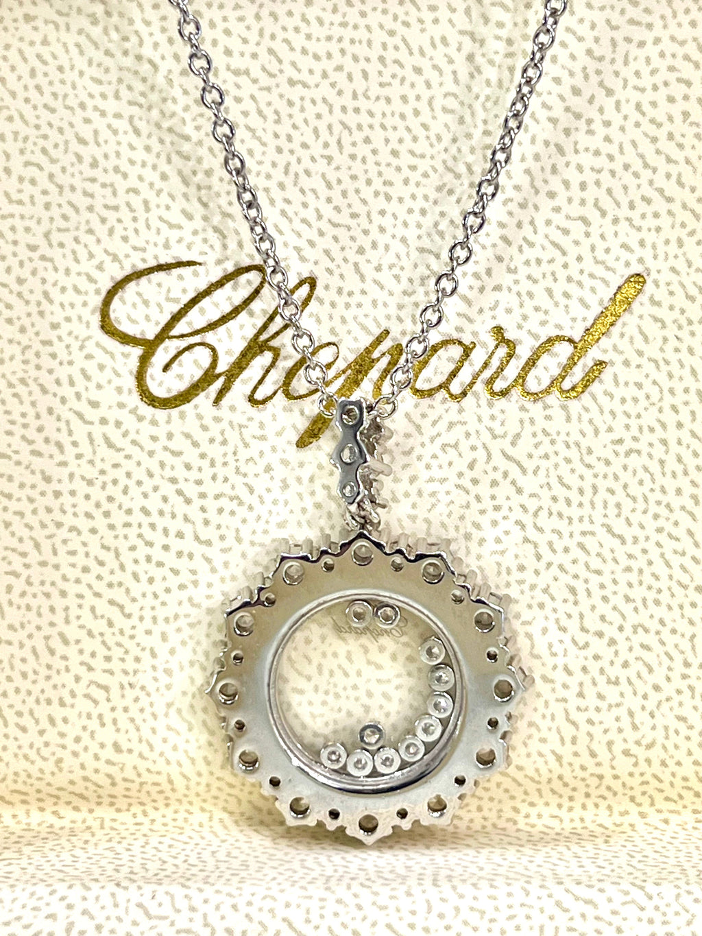 CHOPARD HAPPY DIAMONDS JOAILLERIE PENDANT 18K WHITE GOLD NECKLACE